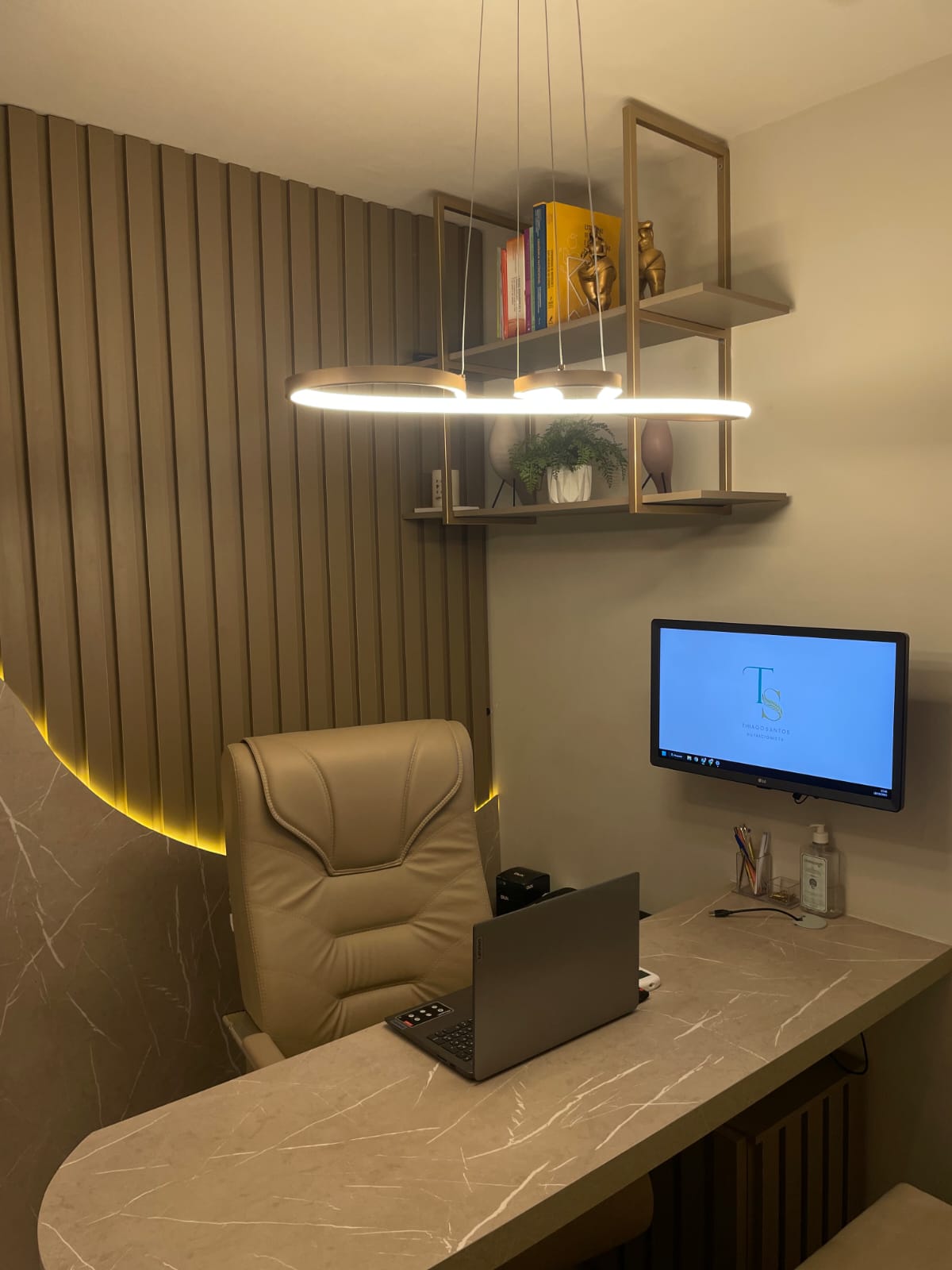 Sala de atendimento do consultório